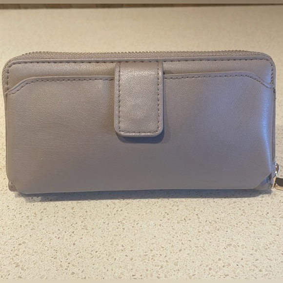 NWOT Bagley Mischka Taupe Long Wallet msrp $55 - Picture 3 of 8